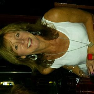 Meet your Posher, Cindy